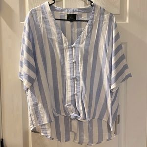 Striped white/blue tied shirt, XL. Never worn, still has tag.